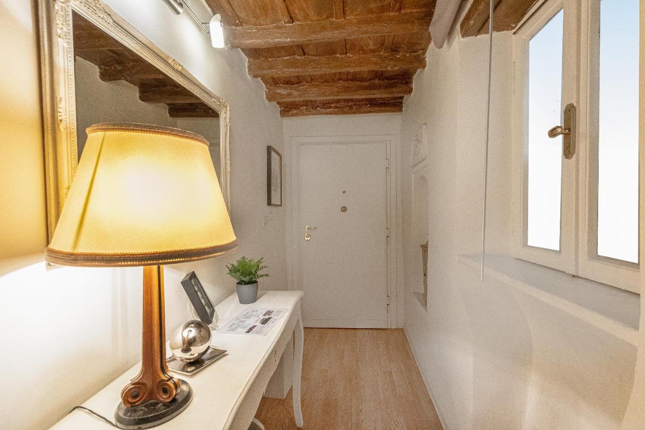 Romantica Studio-Rental In Рим Екстериор снимка